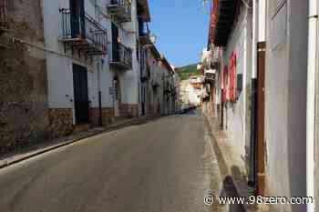 Capri Leone, due spettacoli nell'ambito progetto “Ospitalità diffusa”. Presenti Dario Tindaro Veca e Aka 7even - 98Zero.com