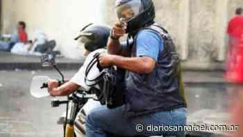 Buenos Aires: Un policía se defendió a los tiros de un ataque de motochorros y mató a un delincuente - Diario San Rafael