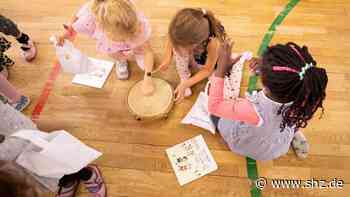 Offene Stellen, kaum Bewerber: Kinderbetreuung: Hamburger Kindertagesstätten suchen nach Erziehern - shz.de