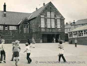 Seventies' photo brings back memories of school play time