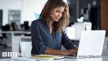 Workers going into office just 1.5 days a week, survey suggests