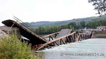 Brücke in Norwegen stürzt ein - Auto landet im Wasser