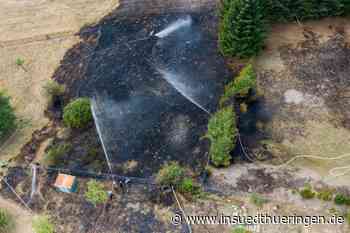 Löscheinsatz: Zwei Hektar brennen in Schalkau - inSüdthüringen