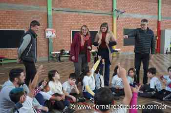 Projeto Joga Aurora, de Campo Bom, presta apoio às famílias das crianças beneficiadas - Jornal Repercussão