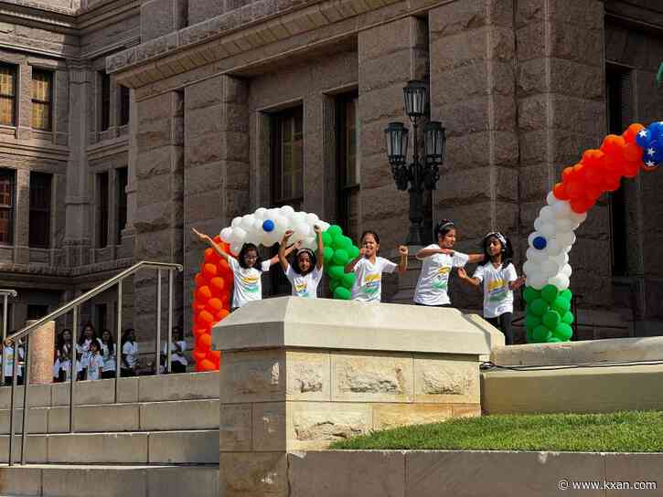 Texans celebrate Indian Independence Day