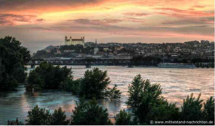 Wie Sandsäcke das Hochwasser bekämpfen