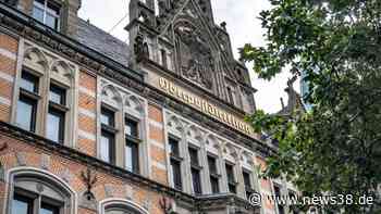 Braunschweig: Frau macht skurrile Entdeckung über den Dächern - News38