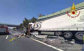Incidente sull'autostrada A1 tra Santa Maria Capua Vetere e Capua, intervengono i Vigili del Fuoco - Caserta Web - CasertaWeb