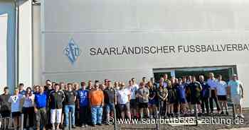 Neunkirchen: Fußballschiedsrichters des Ostsaarkreises besuchen Lehrgang - Saarbrücker Zeitung