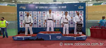 Judocas de Cotia conquistam medalhas de prata na Copa Rio Internacional - Cotia e Cia