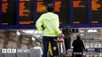 Train strikes cause more disruption for passengers