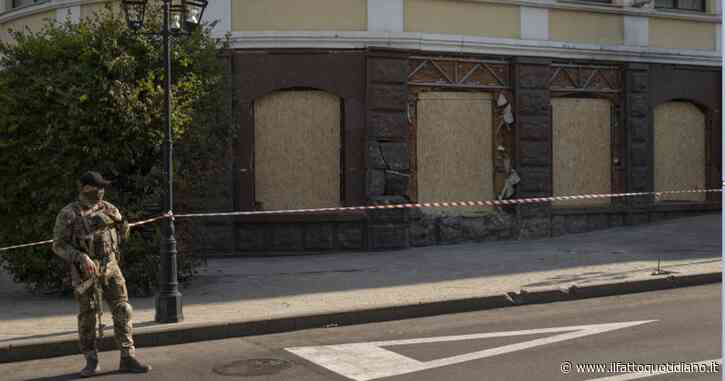 Ucraina, colpito quartier generale dei mercenari di Mosca in Donbass. A rivelare il nascondiglio, un giornalista russo