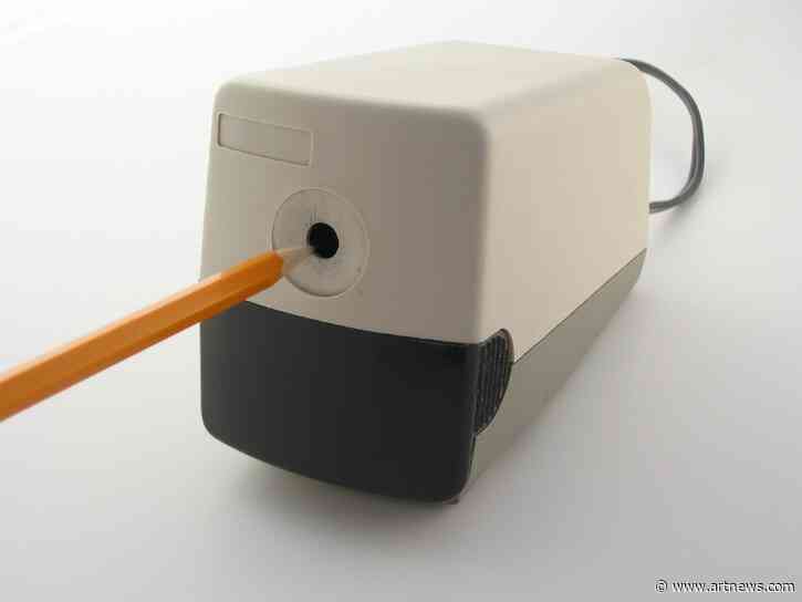 Stay on Point with the Best Electric Pencil Sharpeners of 2022