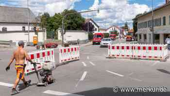 Vier Wochen gesperrt: Gemeindewerke Holzkirchen graben Oskar-von-Miller-Platz auf - Merkur.de