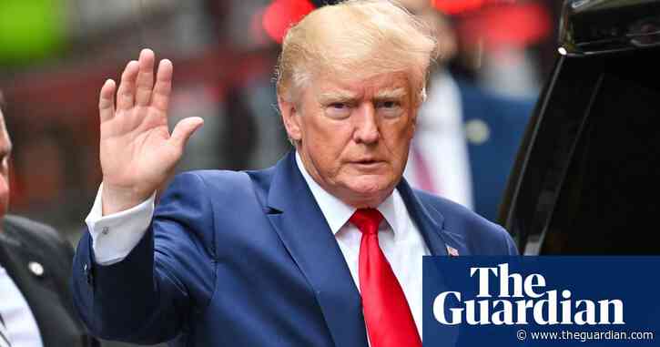 Trump demands return of seized documents – by order of social media