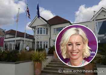 Basildon's Denise Van Outen visits Roslin Beach Hotel in Thorpe Bay | Echo - Southend Echo