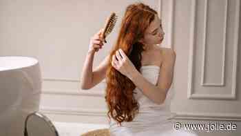 Gesundheit: So oft solltest du deine Haarbürste wirklich reinigen - Jolie