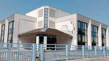 Scuole, la grana Robecchi tetto da rifare dopo 4 anni - La Provincia Pavese