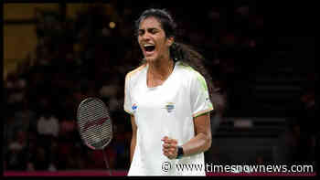 PV Sindhu thrashes Michelle Li in straight games to clinch historic gold for India at Commonwealth Games 2022 - Times Now