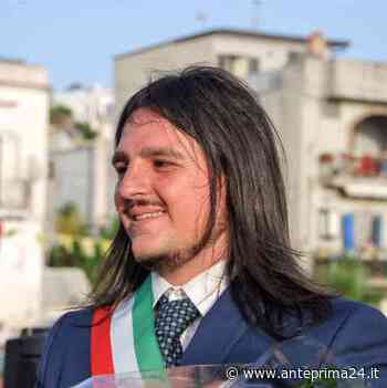 Il sindaco Della Ragione contro alcuni turisti: "Barbari, la nostra Bacoli non è terra di conquista" - anteprima24.it