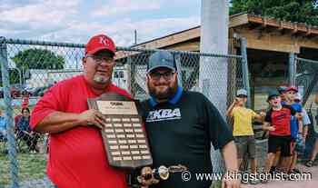 Steve Vallier honoured with Kingston Baseball Association's first ever 'Doug Jeffries Award' - Kingstonist