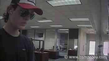 Hillsborough deputies seek help identifying Brandon bank robber - Tampa Bay Times