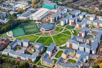 From Clearing to the University of Hertfordshire, now an award-winning graduate!