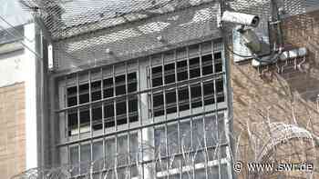 Pfarrer erheben Vorwürfe gegen Abschiebegefängnis in Pforzheim - SWR Aktuell