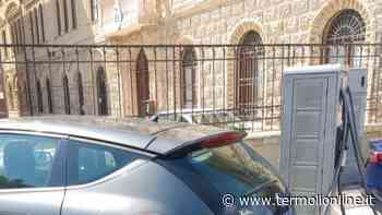 Sosta selvaggia nello stallo delle colonnine, turista fa intervenire i Vigili urbani - Termoli Online