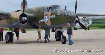 History lovers get chance to ride in World War II bomber at Aurora Municipal Airport - Chicago Tribune