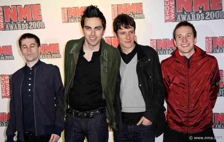 Hard-Fi announce Manchester reunion show for next month