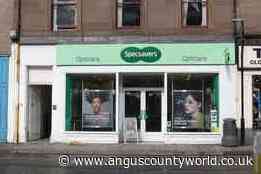 Forfar, Human Interest, News | Specsavers in Forfar launches glasses and contact lens recycling initiative - AngusWorld
