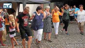Folkfest-Atomsphäre im Dorfmuseum in Dachwig - Thüringische Landeszeitung