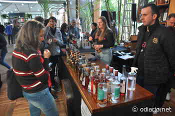 FOTOS: manhã teve grande público no 1º Festival da Cachaça de Ivoti - odiario.net