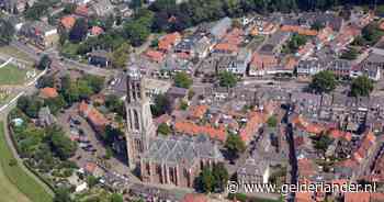Bewoners Elisabethplantsoen balen van blokkerende vrachtwagens, SGP stelt vragen - De Gelderlander