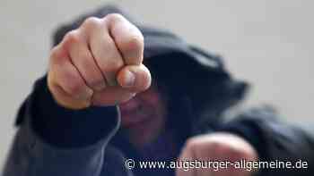 Dachau: Auf dem Dachauer Volksfest fliegen Gläser und Fäuste | Aichacher Nachrichten - Augsburger Allgemeine