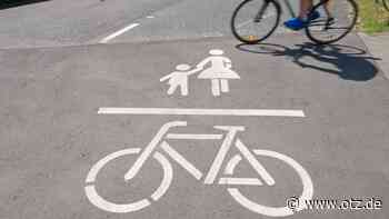 Schwerer Fahrradunfall in Jena: Mann stürzt und wird in Klinikum eingeliefert