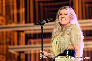 Kelly Clarkson Takes ‘Kellyoke’ on the Road as She Searches for the ‘Greatest Voices’ in America
