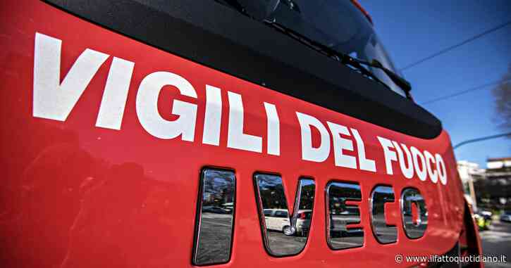 Castel Volturno, padre e figlio di 6 anni annegano in mare. I testimoni: “L’uomo si è tuffato per salvare i suoi 3 ragazzi in difficoltà”