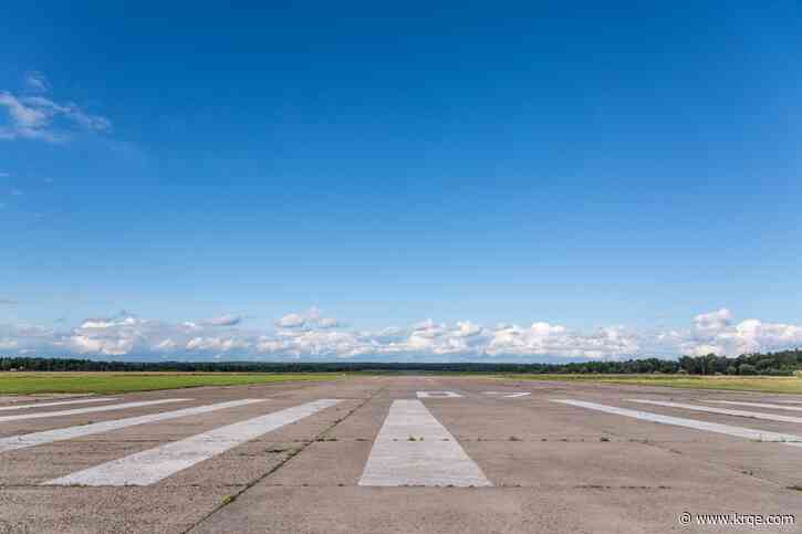 Coroner: Central Illinois plane crash killed Santa Fe couple