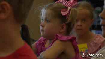 Bexley Schumaker, amid cancer battle, enters Kindergarten on anniversary of diagnosis - KRDO