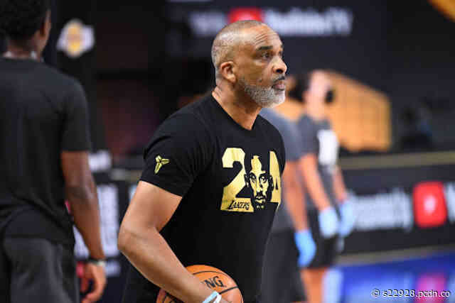 Lakers Video: Phil Handy Shares Four Foundational Ball Handling Drills