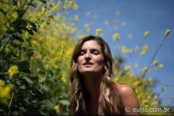 Daniela Soledade lança álbum "Pretty World" - Portal Eu, Rio!