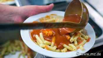 Studenten im Süden von Sachsen-Anhalt müssen mehr für Essen zahlen - Mitteldeutsche Zeitung