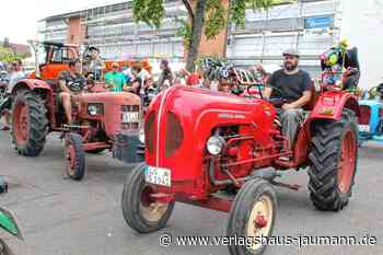 Kandern - Oldie-Schau und Fettgebäck - www.verlagshaus-jaumann.de