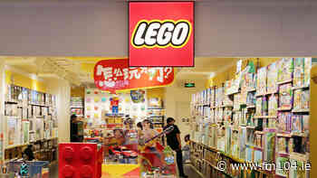 Lego shoppers only allowed 30 minutes in new Grafton Street store -  FM104