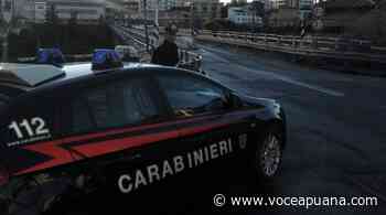 «Mi butto di sotto». Scompiglio a Massa, giovane salvato dai carabinieri - La Voce Apuana