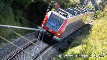 Massive Bahn-Probleme: Mehr Personal und weniger Fahrten - Süddeutsche Zeitung - SZ.de