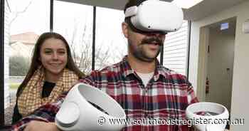 ACU teaching students explore the new tech world of virtual reality and its potential in the classroom - South Coast Register