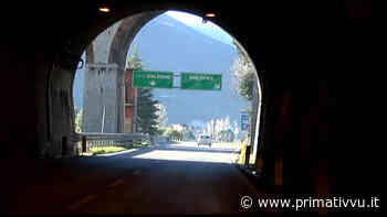 SOLOFRA, CAMBIA LA VIABILITA' ALL'INTERNO DELLA GALLERIA: PERCORRIBILE SOLO PER SALERNO - - Prima Tivvù